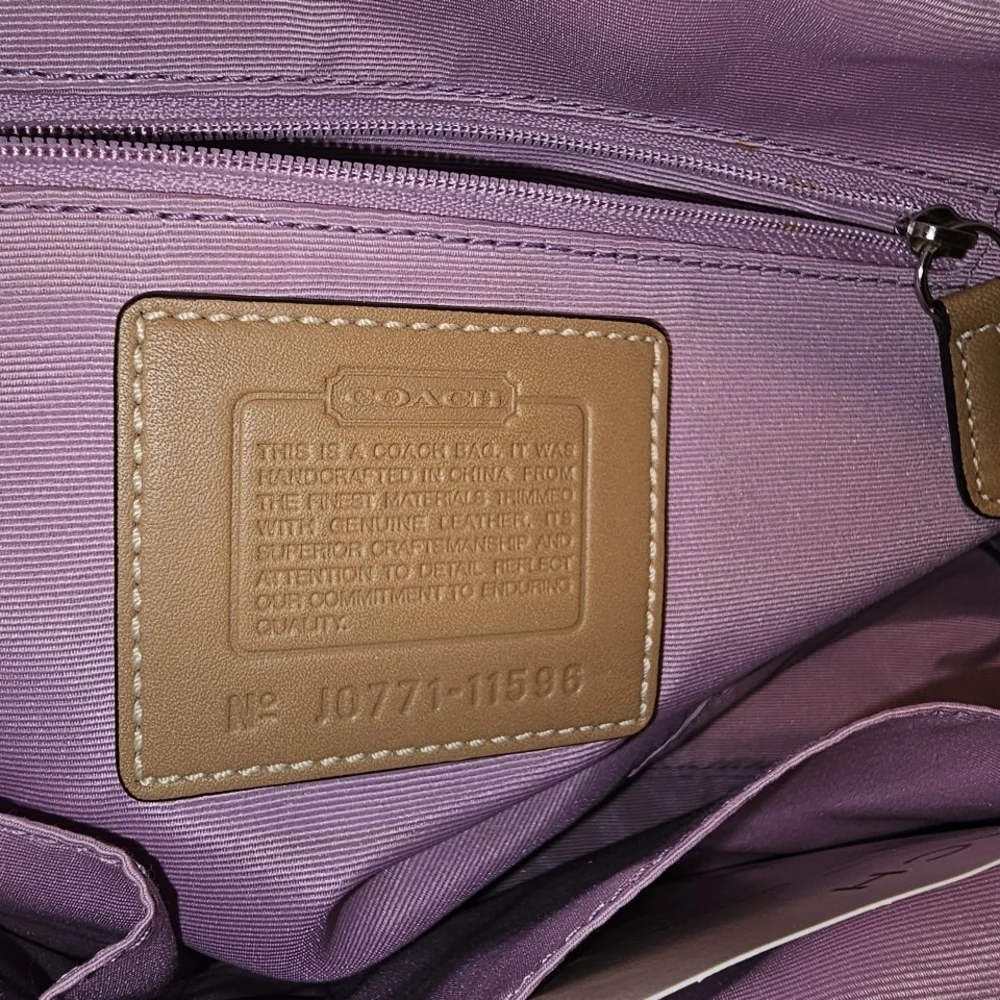 Coach Brown and Tan Signature Handbag - Picture 10 of 11